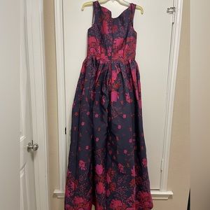 Carmen Marc valvo gown